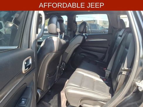 Used 2017 Jeep Grand Cherokee Limited w/ Trailer Tow Group IV AWD/4WD image 15