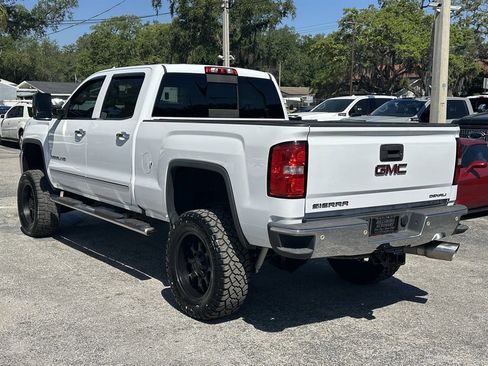 Used 2017 GMC Sierra 2500 Denali w/ Duramax Plus Package AWD/4WD image 21
