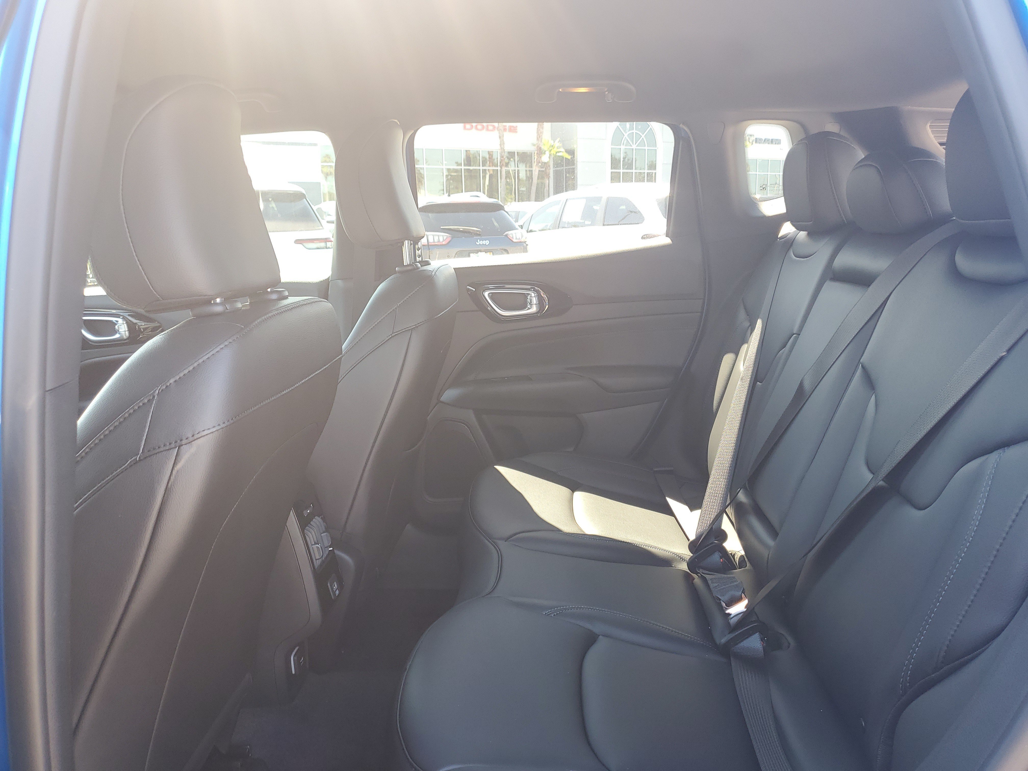 New 2026 Jeep Compass Limited AWD/4WD image 9