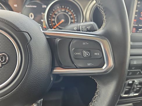 Used 2020 Jeep Gladiator Sport w/ Quick Order Package 24S image 19