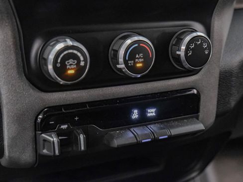 Used 2022 RAM 2500 Tradesman image 27