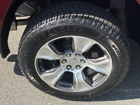 Used 2023 RAM 1500 Laramie AWD/4WD image 23