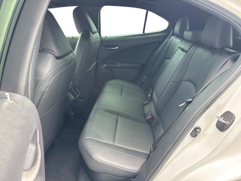 Used 2022 Lexus UX 250h w/ Accessory Package (Z2) AWD/4WD image 14