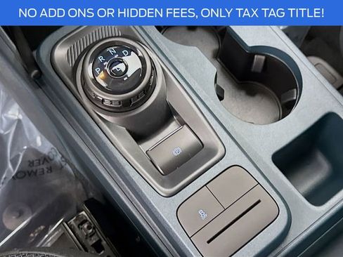 New 2025 Ford Maverick XL image 16