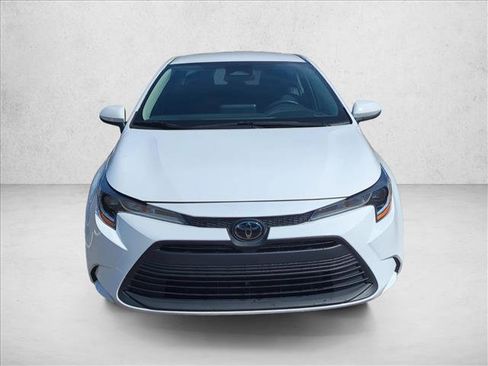 Certified 2024 Toyota Corolla LE FWD image 2