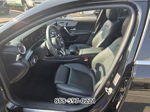 Used 2022 Mercedes-Benz A 220 image 10