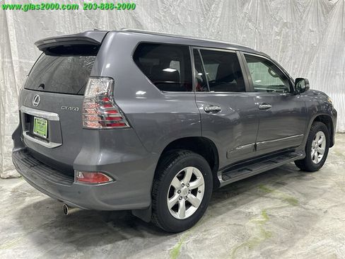 Used 2018 Lexus GX 460 image 8