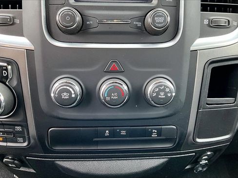 Certified 2024 RAM 1500 Classic Warlock image 17