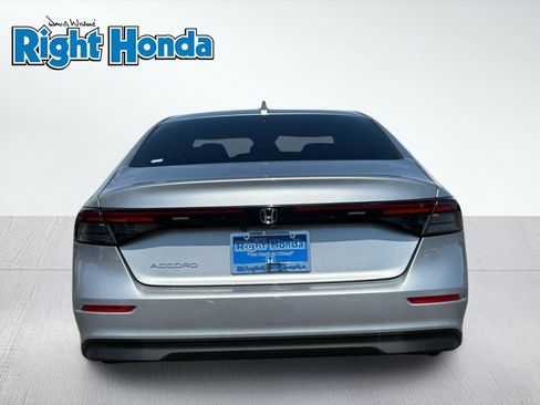 Used 2025 Honda Accord LX image 7