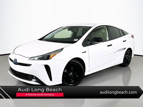 Used 2022 Toyota Prius image 1