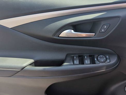 Used 2024 Buick Envista Avenir FWD image 23