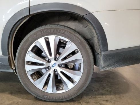 Used 2022 Subaru Ascent Limited w/ Technology Package AWD/4WD image 15