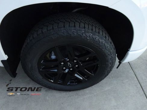 New 2026 Chevrolet Silverado 1500 RST w/ Z71 Off-Road Package AWD/4WD image 11