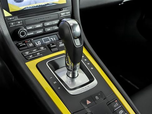 Used 2021 Porsche 718 Cayman S RWD image 30
