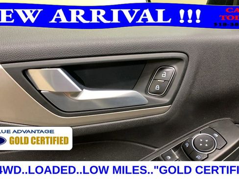 Used 2021 Ford Escape SE image 24