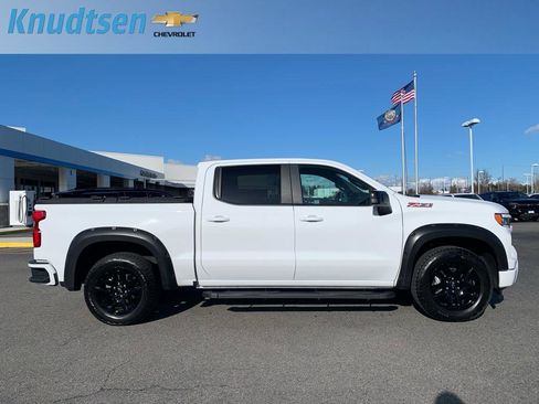 Certified 2024 Chevrolet Silverado 1500 RST image 8