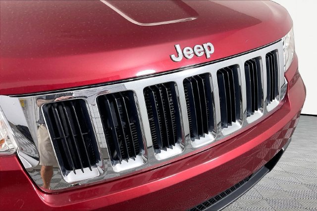 Used 2012 Jeep Grand Cherokee Laredo RWD image 23