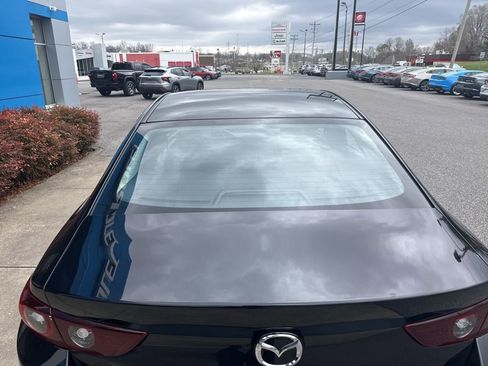 Used 2025 MAZDA MAZDA3 s image 7