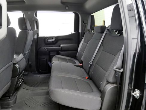 Used 2021 Chevrolet Silverado 1500 LT image 19