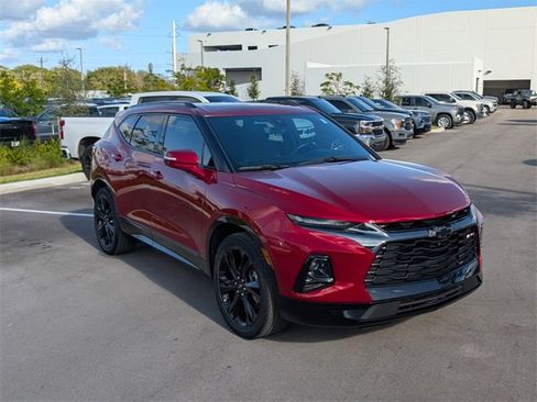 Used 2021 Chevrolet Blazer RS w/ Enhanced Convenience Package image 2