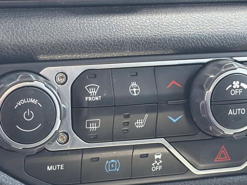 Used 2025 Jeep Wrangler Unlimited Sport S 4xe image 15