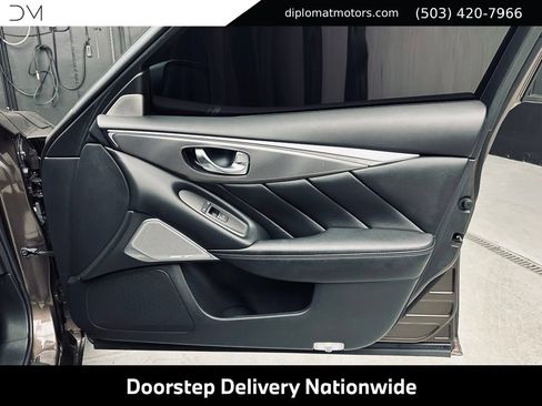 Used 2017 INFINITI Q50 3.0t Premium RWD image 24