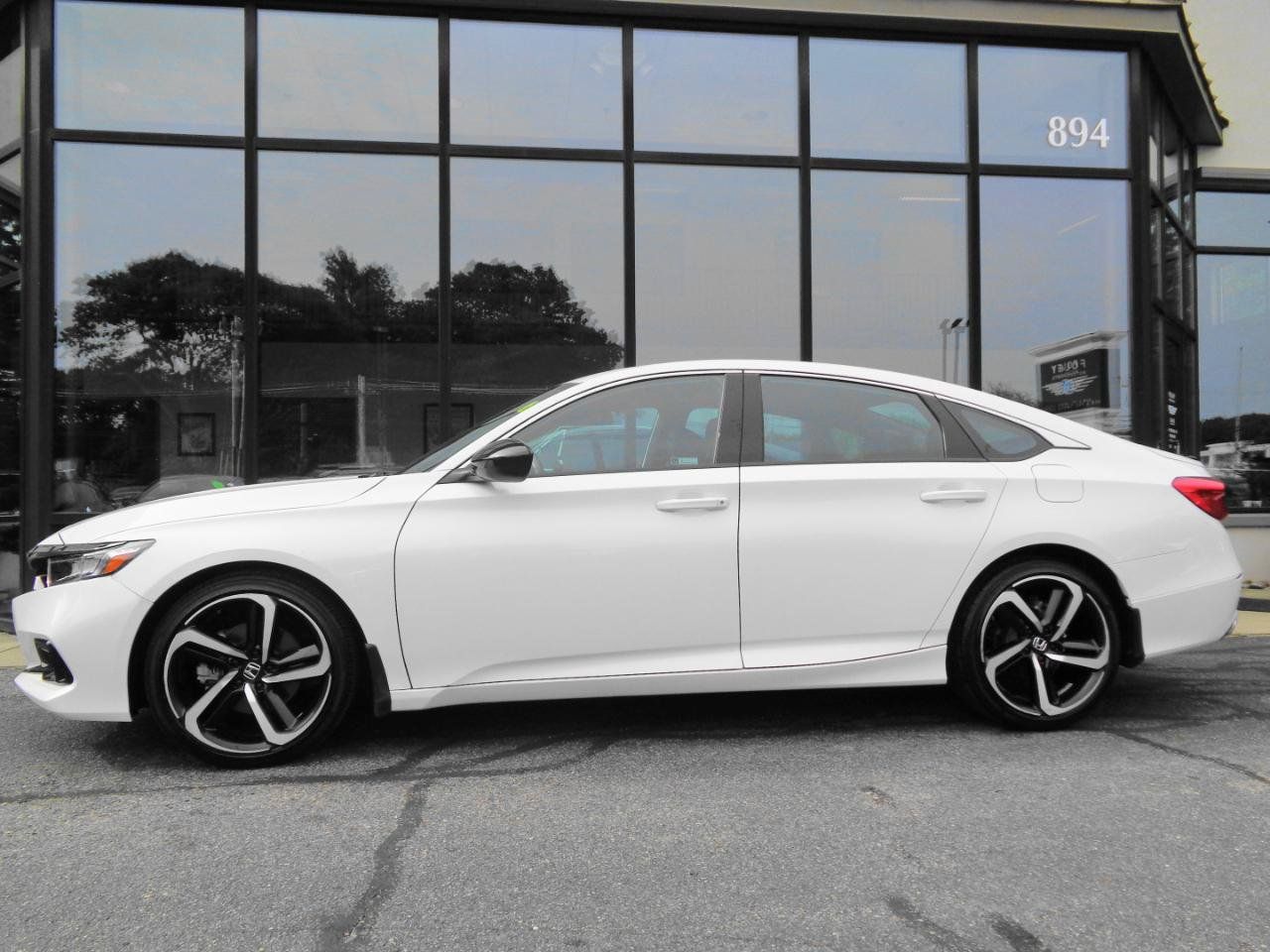 Used 2022 Honda Accord Sport image 8
