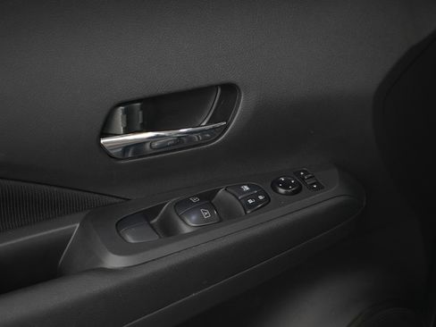 Used 2022 Nissan Kicks SV FWD image 22