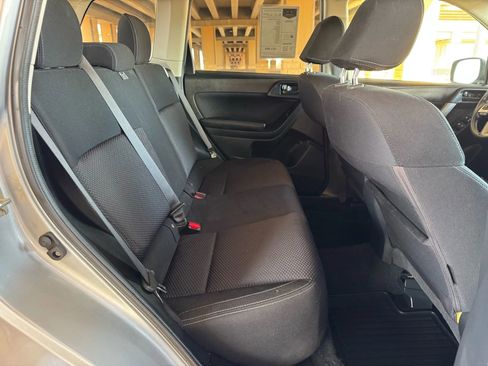 Used 2018 Subaru Forester 2.5i image 24
