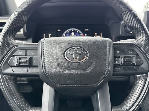 Used 2025 Toyota Tacoma SR image 20