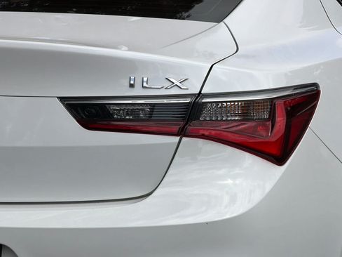 Used 2022 Acura ILX w/ Premium Package FWD image 26