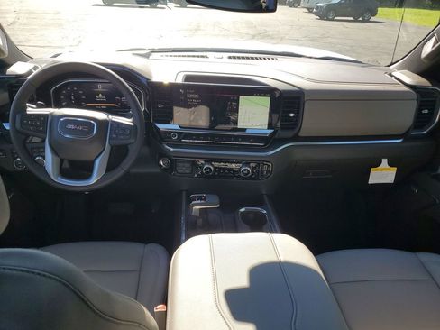 New 2026 GMC Sierra 1500 SLT w/ SLT Premium Package AWD/4WD image 17