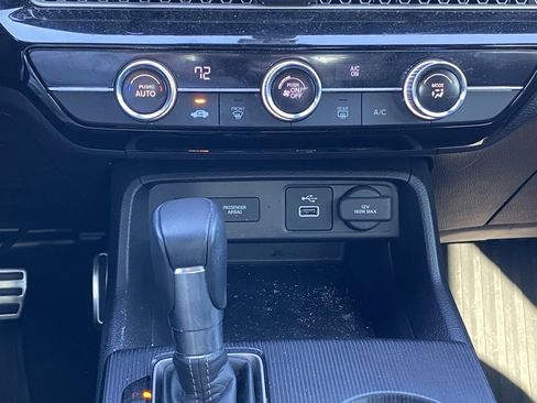 Used 2024 Honda Civic Sport image 16