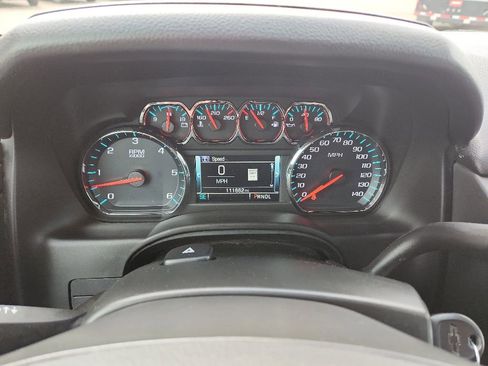 Certified 2020 Chevrolet Suburban LT AWD/4WD image 15