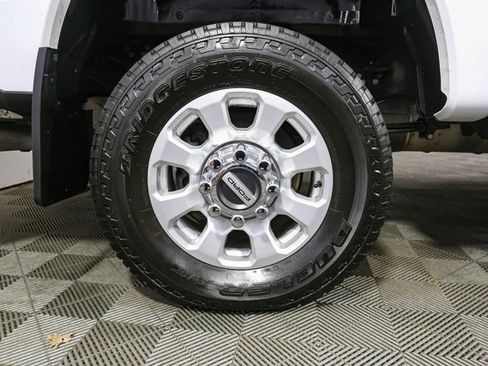 Used 2024 Ford F250 XLT w/ FX4 Off-Road Package image 14