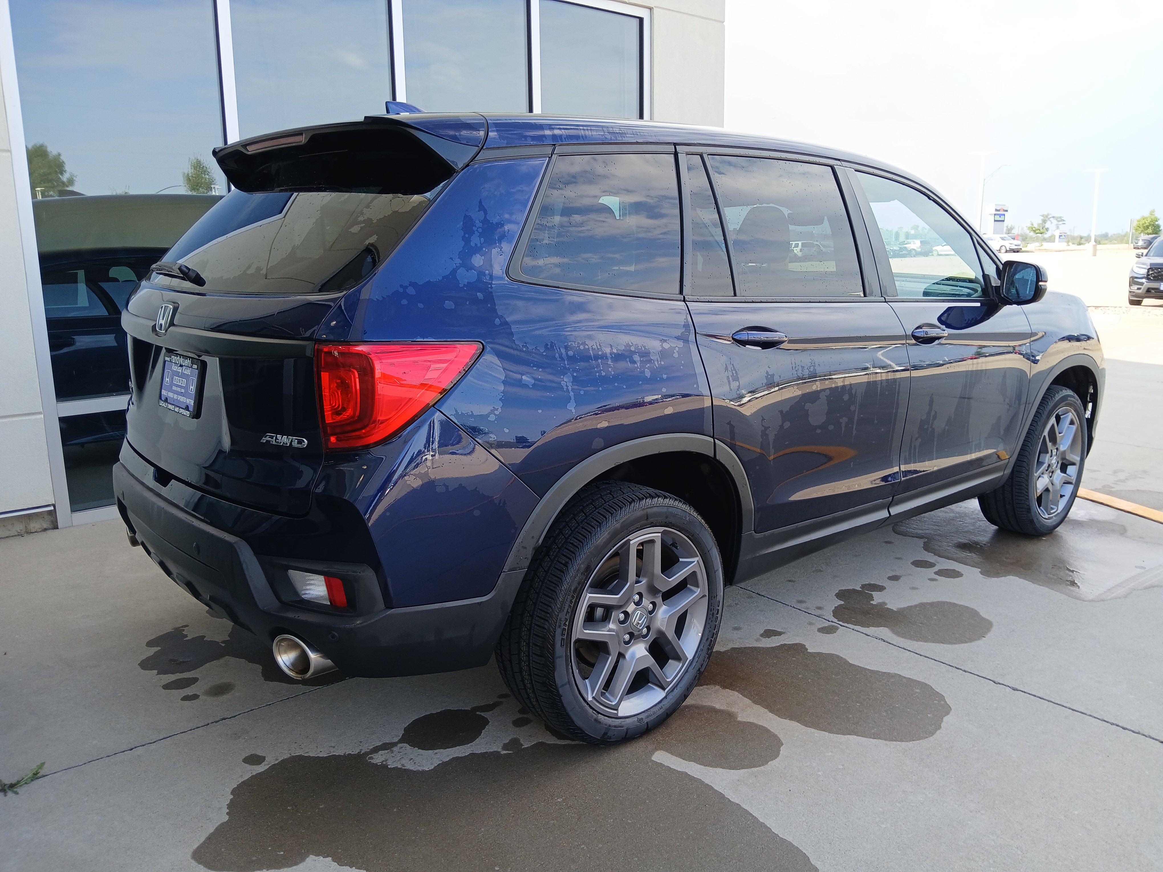 Used 2023 Honda Passport EX-L image 7