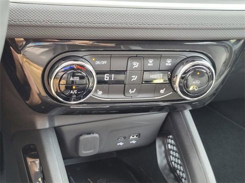 New 2025 Chevrolet TrailBlazer LT w/ Convenience Package image 19