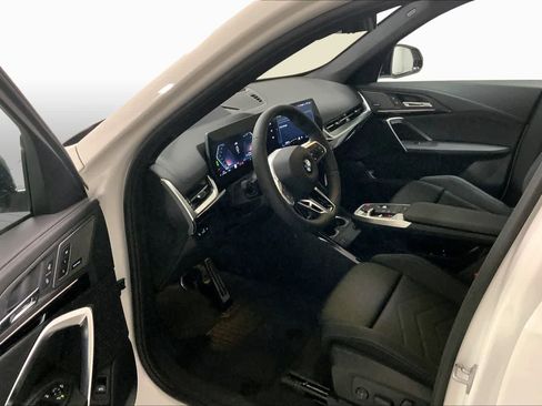 New 2026 BMW X1 xDrive28i w/ Technology Package AWD/4WD image 9