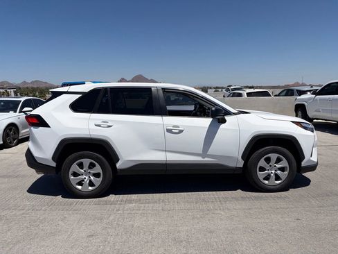 Used 2024 Toyota RAV4 LE FWD image 3