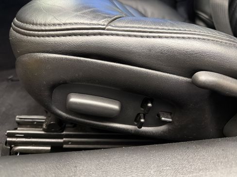 Used 2002 Chevrolet Corvette w/ Preferred Equipment Group2 image 12