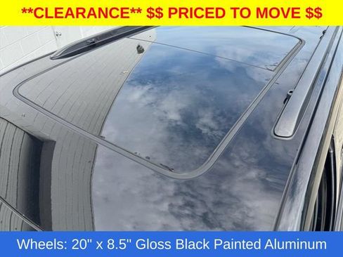 Used 2023 Jeep Grand Cherokee L Limited w/ Black Appearance Package AWD/4WD image 31