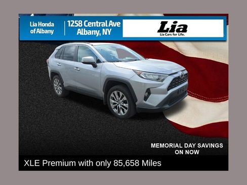 Used 2021 Toyota RAV4 XLE Premium AWD/4WD image 1