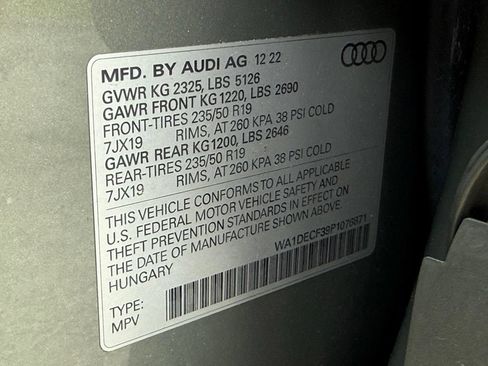 Used 2023 Audi Q3 2.0T Premium w/ Convenience Package AWD/4WD image 23