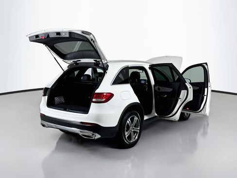 Used 2019 Mercedes-Benz GLC 300 4MATIC image 20
