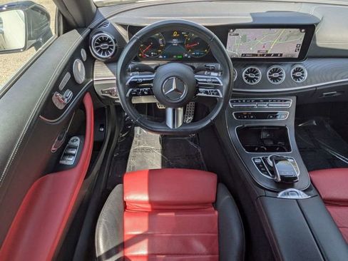 Used 2023 Mercedes-Benz E 450 Cabriolet image 12