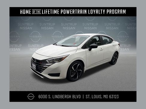 Certified 2025 Nissan Versa SR w/ Trunk Package FWD image 1