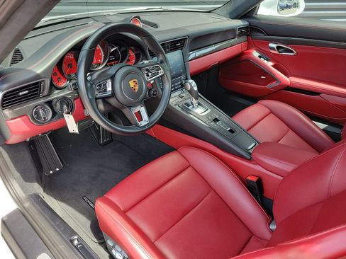 Certified 2017 Porsche 911 Turbo AWD/4WD image 4
