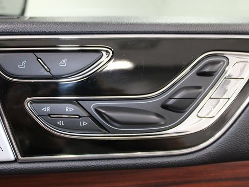 Used 2024 Lincoln Navigator L Reserve AWD/4WD image 30