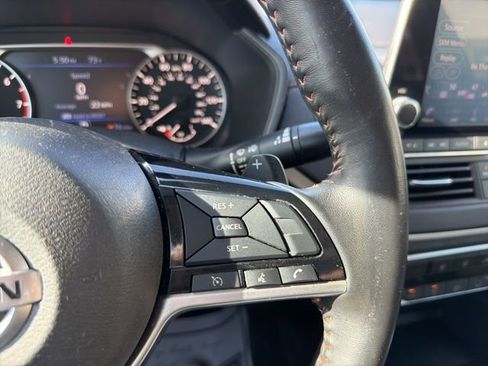 Used 2020 Nissan Altima 2.5 SR image 19