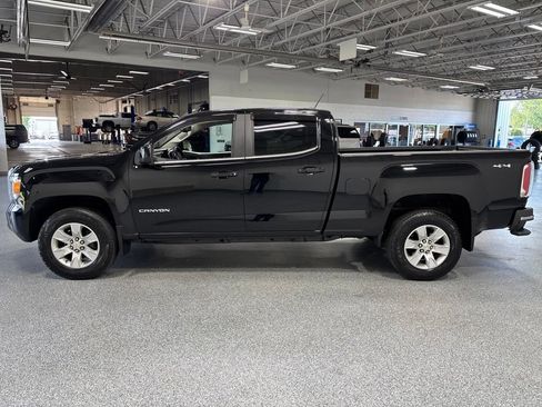 Used 2017 GMC Canyon SLE w/ SLE Convenience Package AWD/4WD image 4